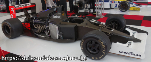 1991 マクラーレン・ホンダ MP4/6 2号車 (カウルレス)